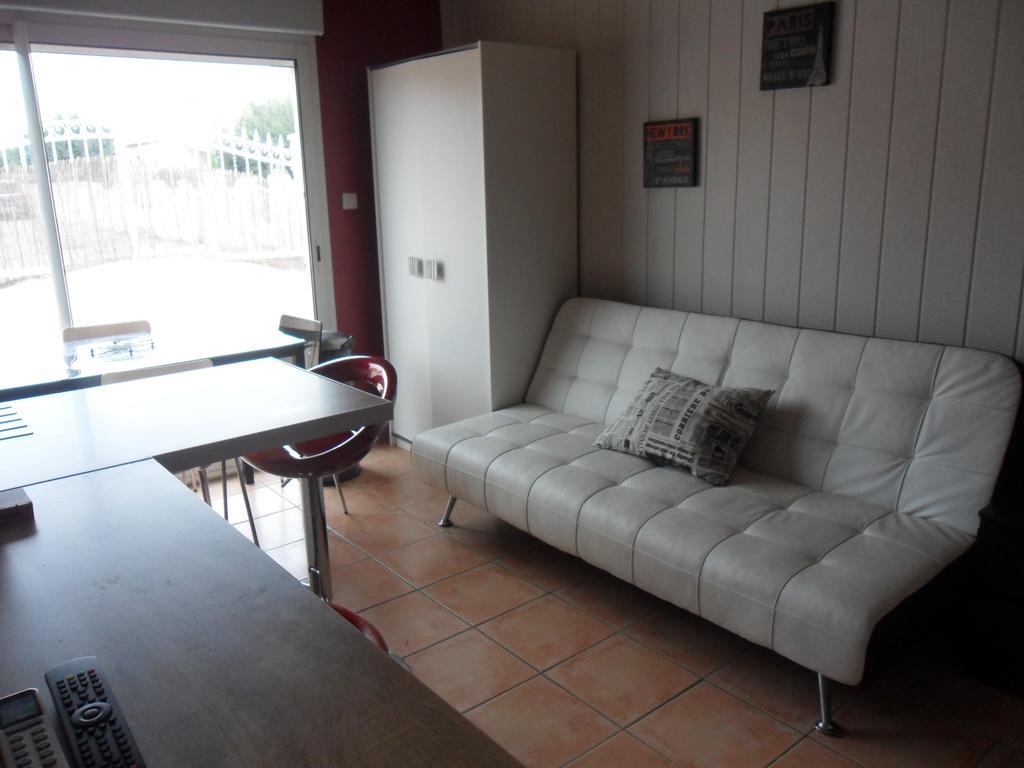 Le Tamaris Apartment แซงต์-โลรองต์-เดกูซ ห้อง รูปภาพ